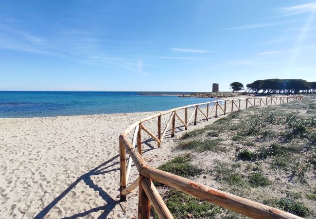 Ferienhaus in San Giovanni - First-floor flat with terrace and partial sea view