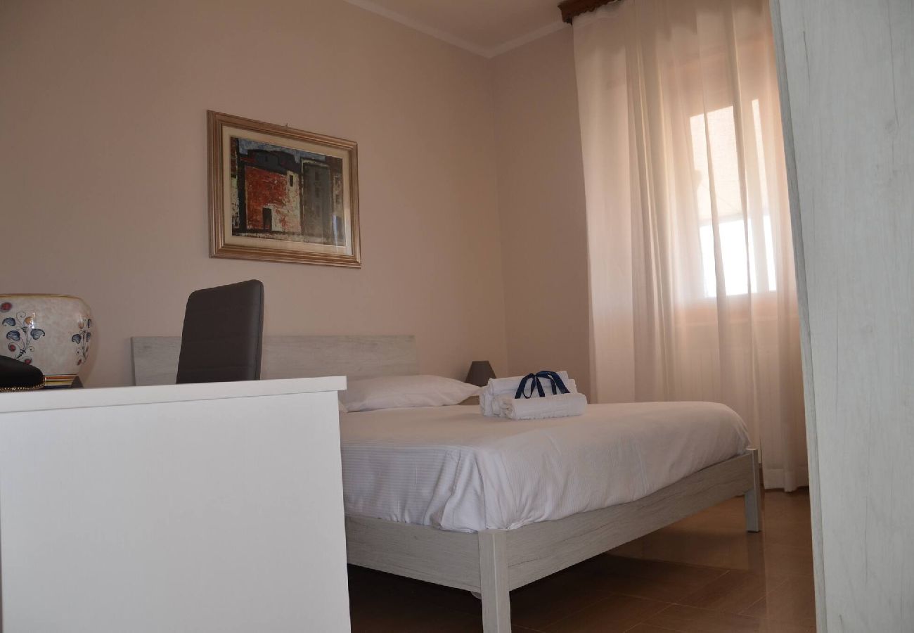 House in Sassari - RESIDENZA LE TERRAZZE STA 06/SAL STANZA 2 PAX 